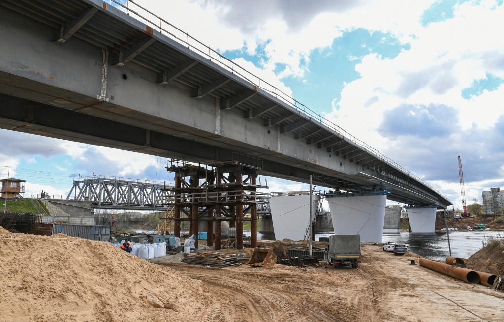 Губернатор оценил строительство Западного моста в Твери и путепровода на улице Фрунзе